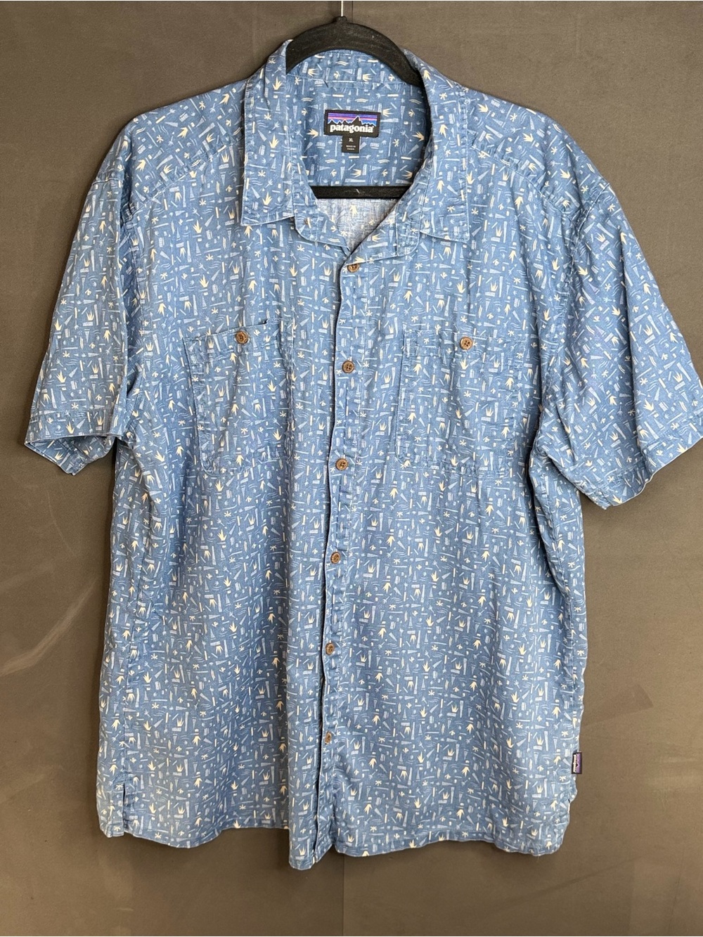 Patagonia Shirt Mens XL Blue Geometric Button Up Organic Cotton Hemp Preppy